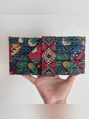 Vintage TLC Totes quilted boho circular knitting needle case